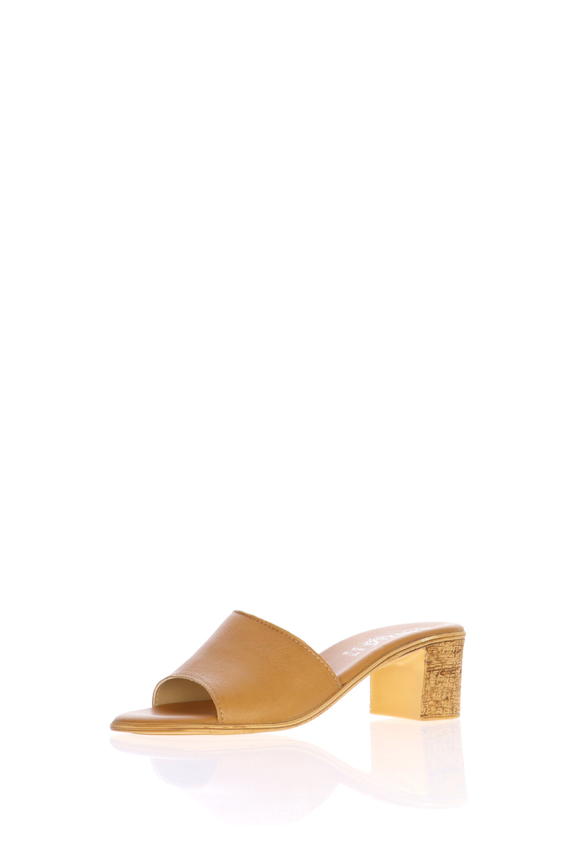 Sandalo scalzato con tacco in pelle cuoio Cinzia Soft
