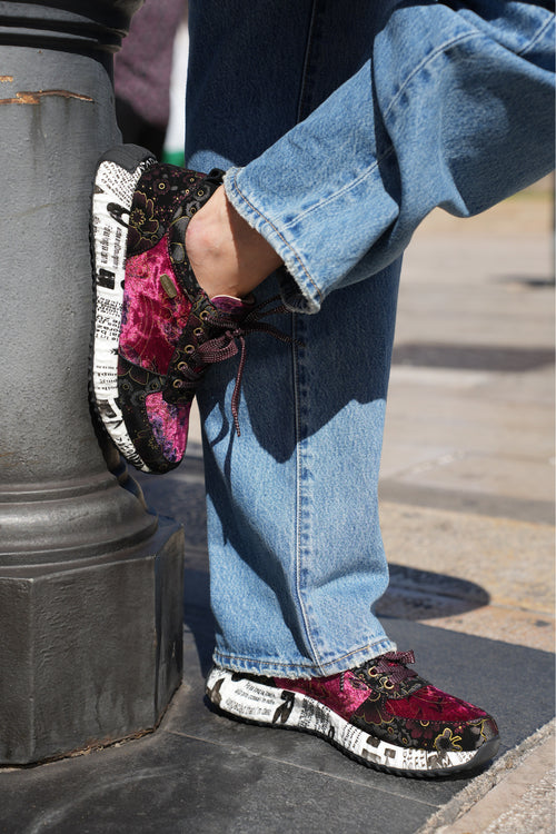 Sneakers in velluto blu e bordeaux con plantare estraibile Laura Vita - 2