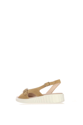 Sandalo in camoscio beige zeppa bassa - 6