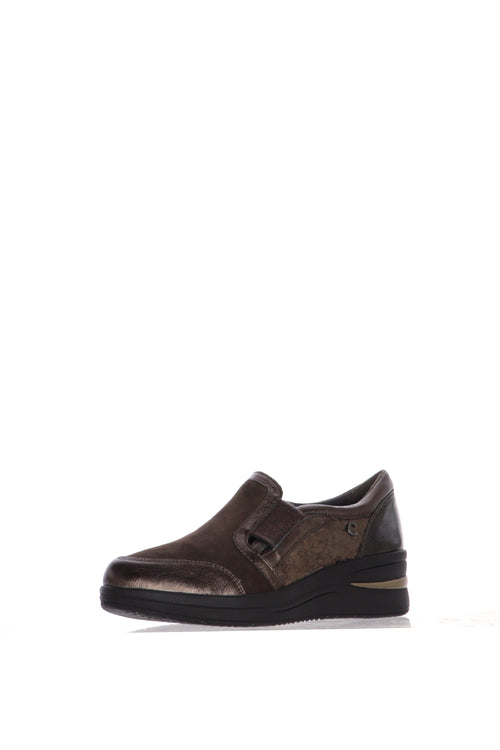 Mocassino marrone in camoscio e pelle con zeppa bassa - 2