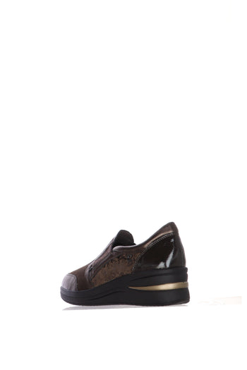 Mocassino marrone in camoscio e pelle con zeppa bassa - 3
