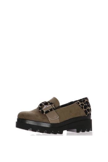 Mocassino in camoscio nero e torrtora con fibbia Cinzia Soft - 3