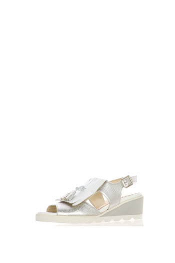 Sandalo con zeppa casual e accessorio frangia. Scolaro - 3