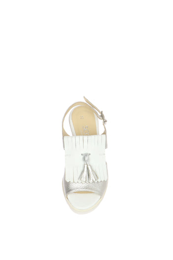 Sandalo con zeppa casual e accessorio frangia. Scolaro - 5