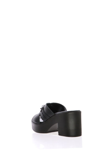 Sandalo in pelle con dettaglio elegante Cinzia Soft - 9