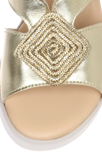 Sandalo  in pelle oro con accessorio gioiello Cinzia Soft - 5