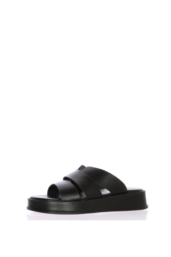 Sandalo scalzato in pelle nera Tamaris - 3