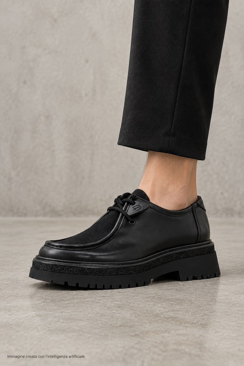 Scarpa ingegnere con inserto in cavallino e suola chuncky carroarmato - 2