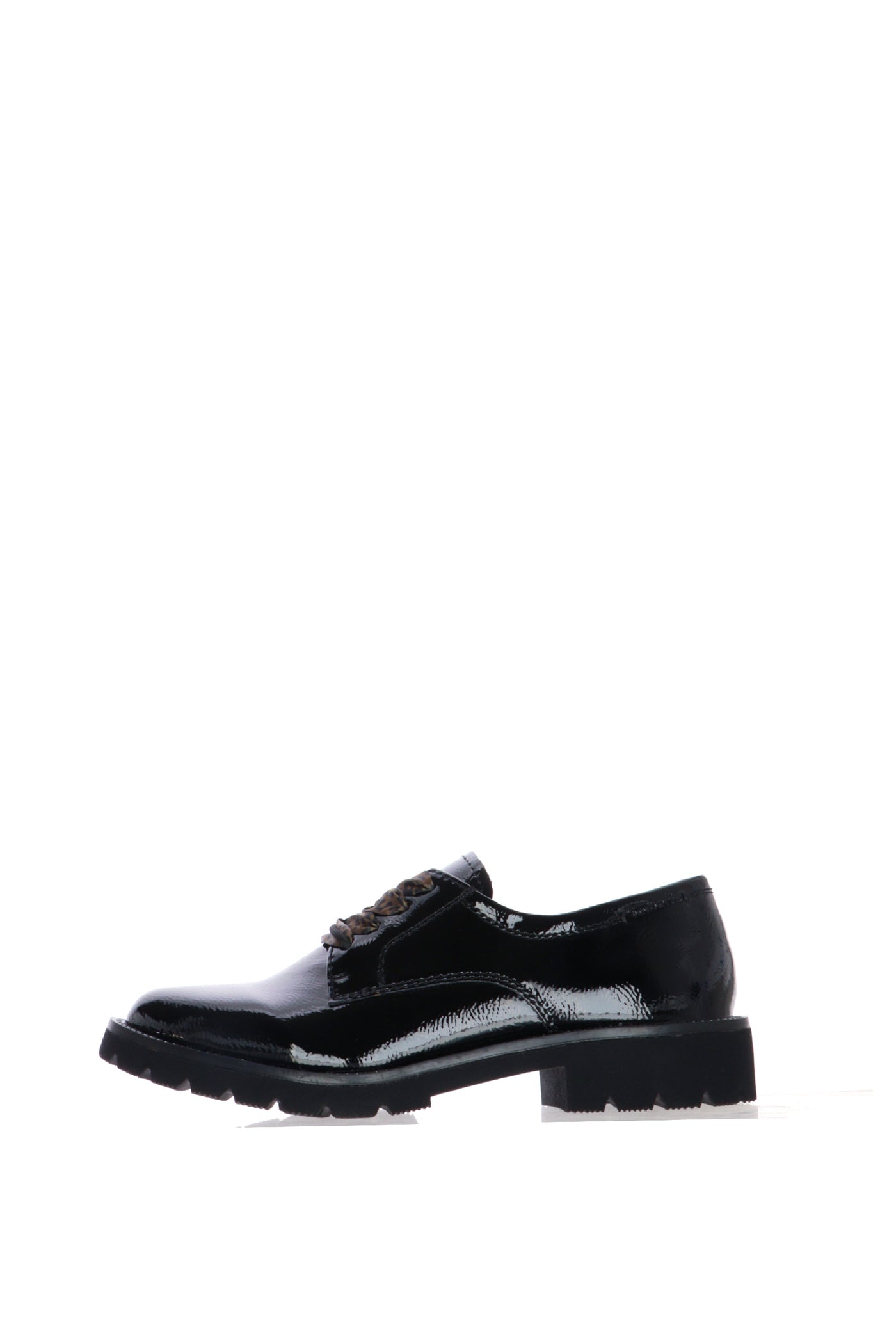 Scarpa stringata in vernice nera con doppio laccio