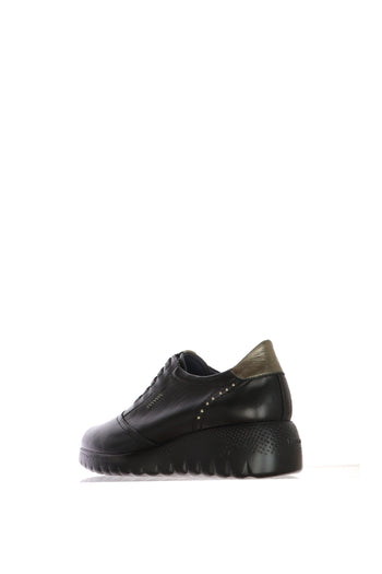 Sneaker nera in pelle con laccio elastico plantare estraibile - 4