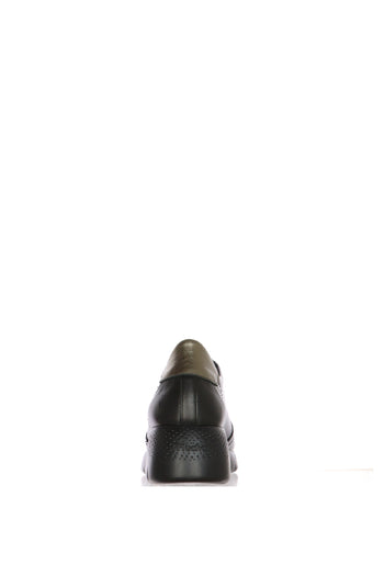 Sneaker nera in pelle con laccio elastico plantare estraibile - 7