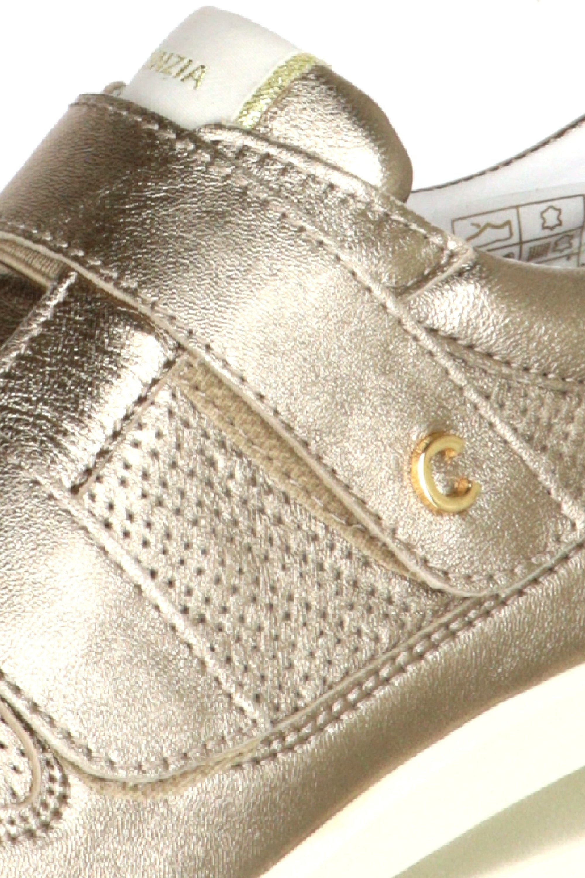 Sneakers con strappi platino Cinzia