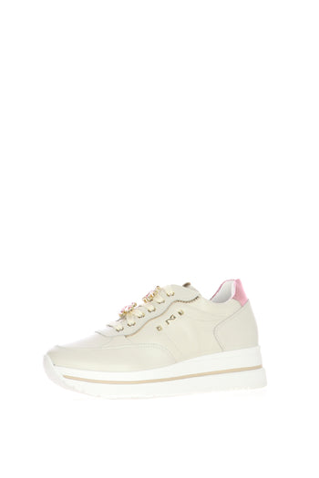 Sneakers in pelle panna con gioielli - 3