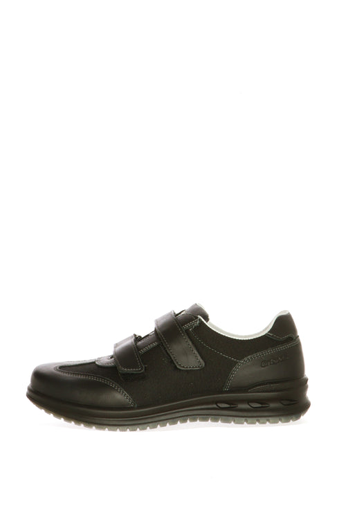 Sneakers in pelle nero con strappi Grisport - 1