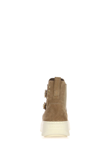 Stivaletto beige Chelsea Donna in Suede Nero Giardini - 5