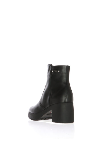 Stivaletto donna in pelle nera Nero Giardini - 4