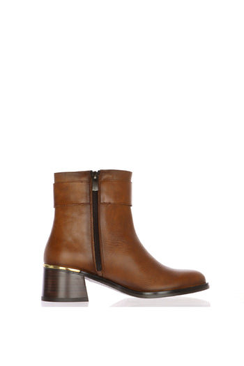 Stivaletto in pelle marrone e nero con tacco Fluchos - 11