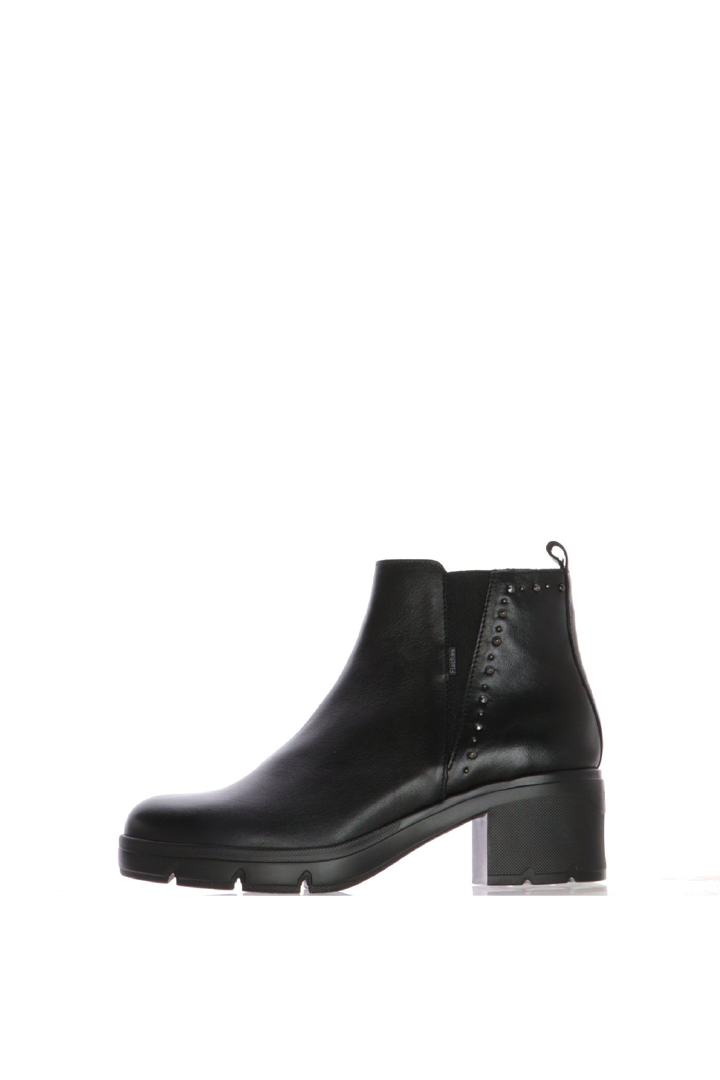 Stivaletto in pelle nera con borchioette tacco basso Fluchos