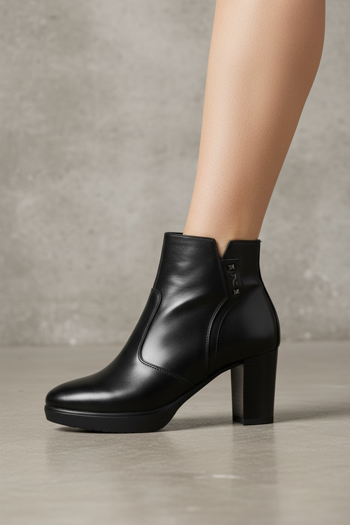 Stivaletto in pelle tacco medio Nero Giardini - 2