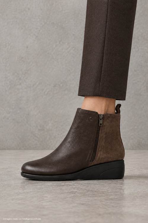 Stivaletto nero e marrone in pelle morbida zeppa bassa - 2