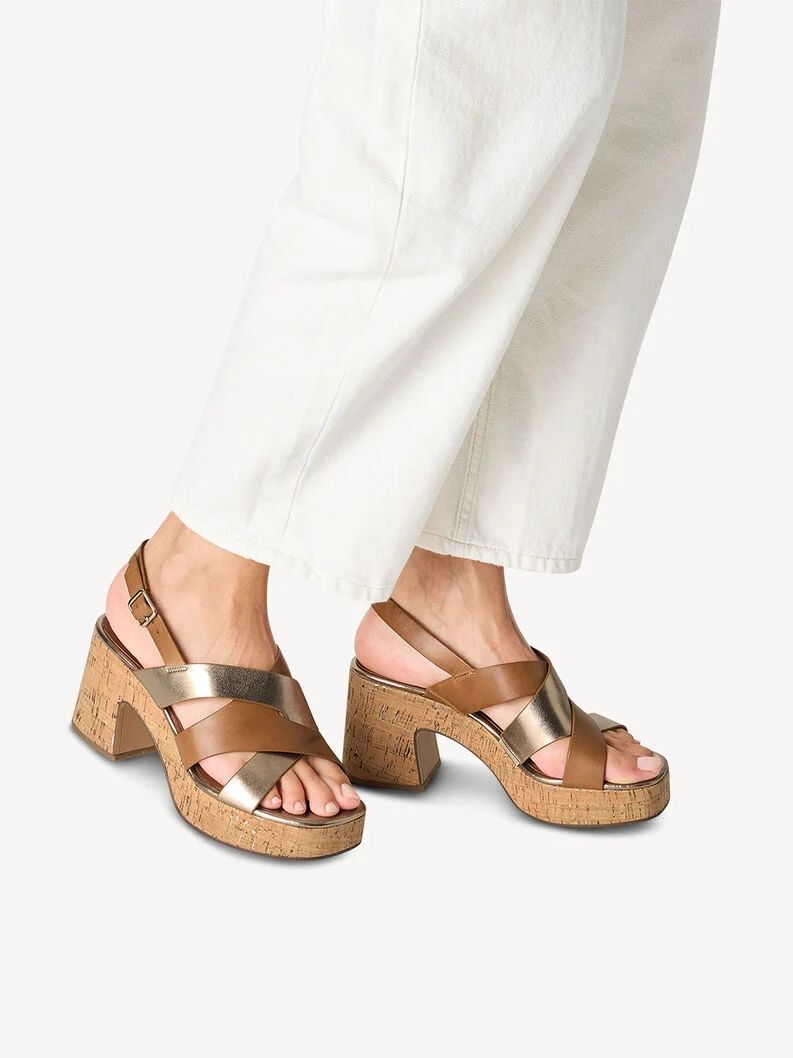 Sandalo in pelle bicolore con tacco sughero Tamaris 2
